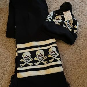 Skull scarf and hat